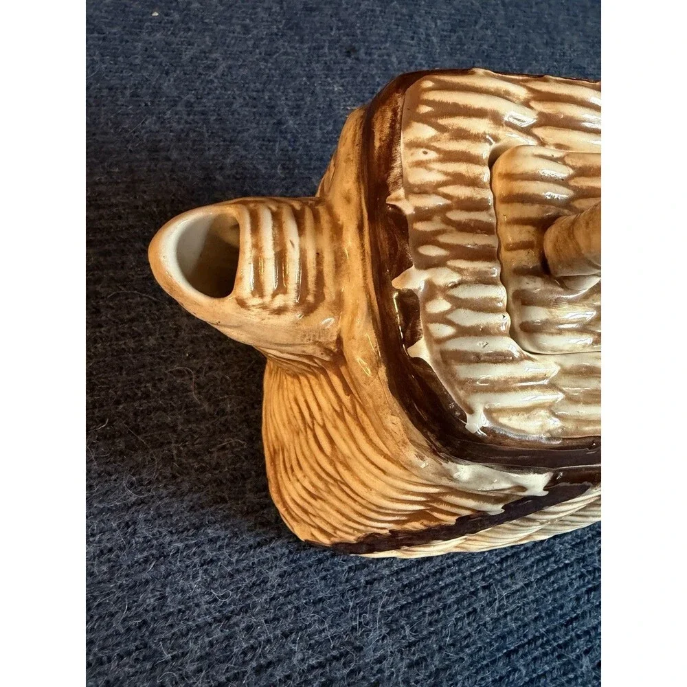 Omnibus Fishing Creel Basket Teapot 5